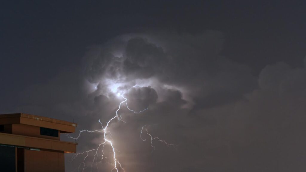 Unlocking Thunderstorm Insurance: Coverage & Benefits
